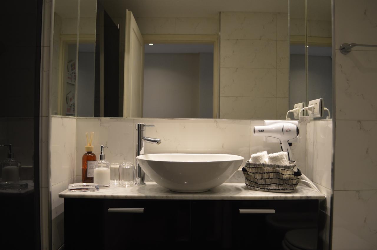 Recoleta Deluxe Studio บัวโนสไอเรส ภายนอก รูปภาพ